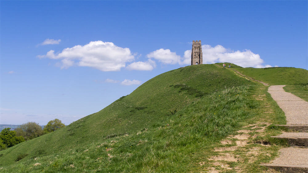 格拉斯顿伯里(Glastonbury)
