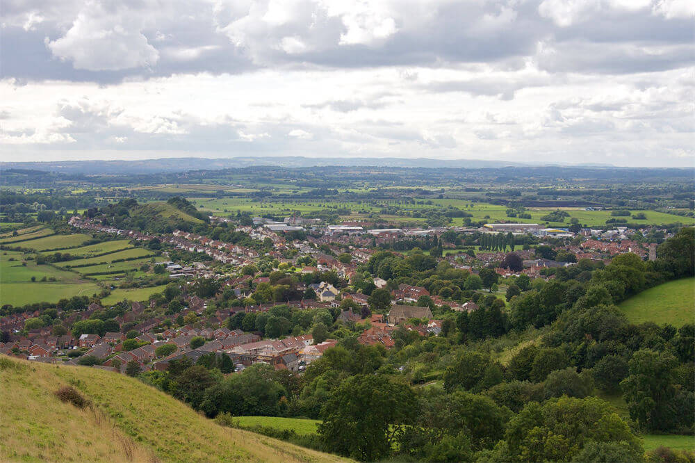 格拉斯顿伯里(Glastonbury)