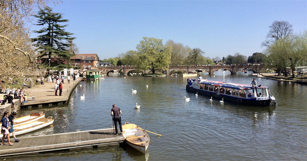 埃文河畔斯特拉特福(Stratford-Upon-Avon)